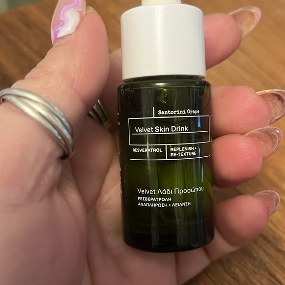 Korres Santorini Grape Velvet Skin Drink - Picture 2 of 5